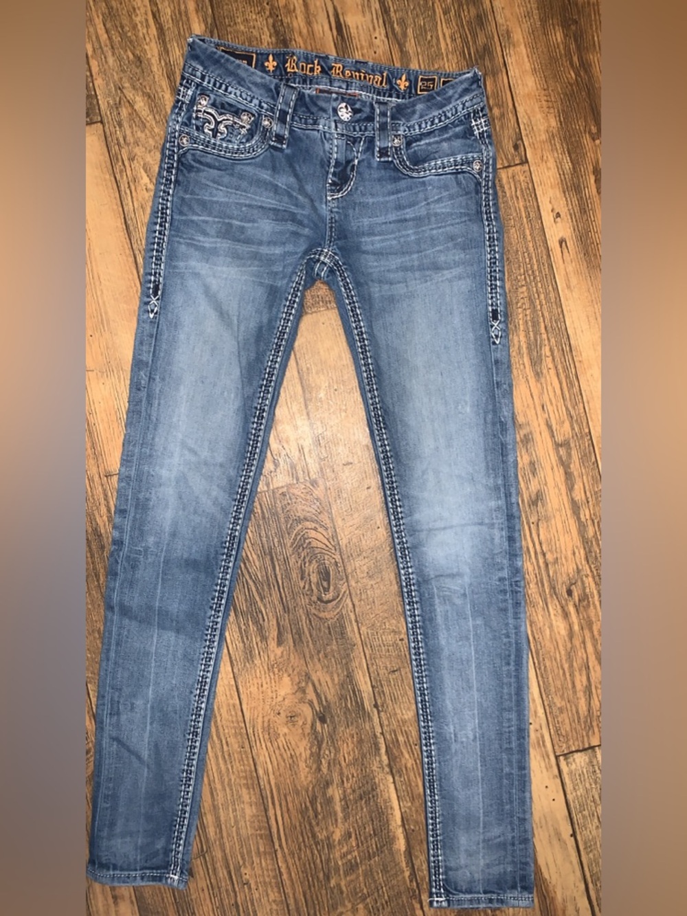 Rock Revival Slim Jeans in Medium Blue Wash